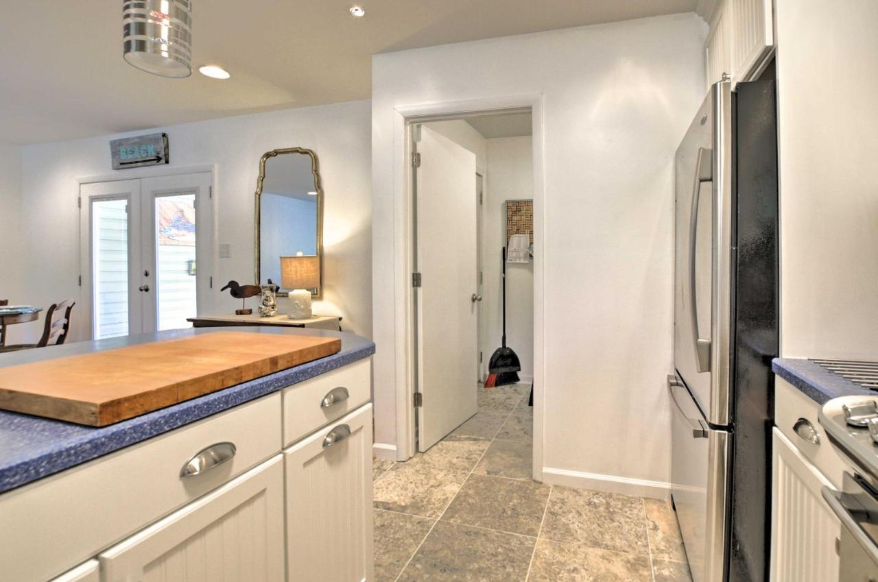 Oak Island Cottage Minutes To Long Beach! Eksteriør bilde